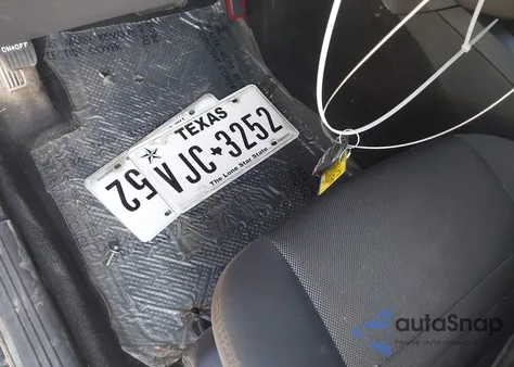 2014 Dodge Challenger Sxt z USA, uszkodzony, nr VIN 2C3CDYAG6EH302394